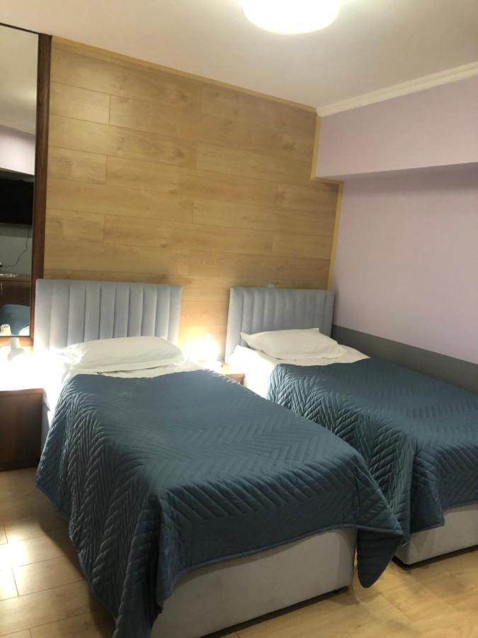 Samal-2 Hotel อัลมาตี ภายนอก รูปภาพ